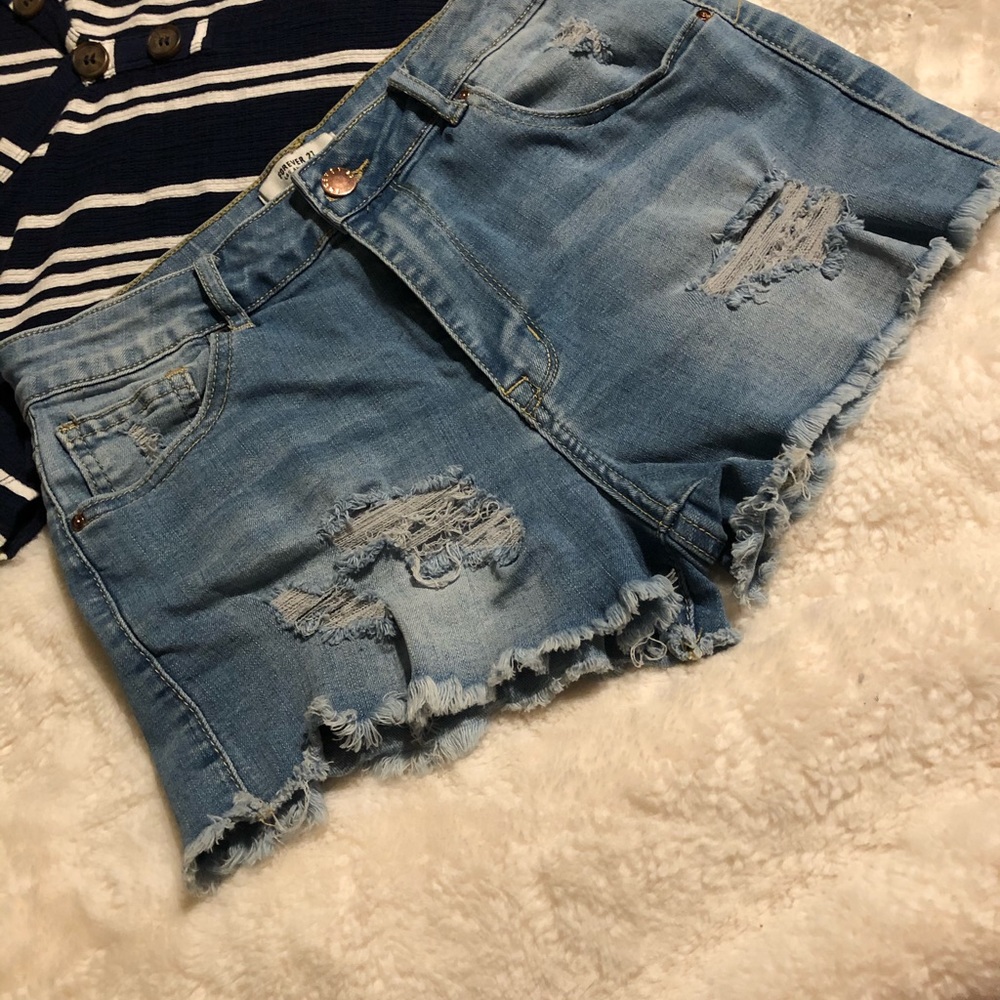 Women’s forever 21 shots